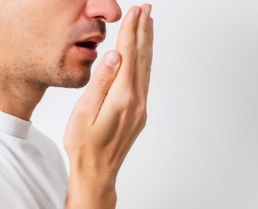 Put an End to Bad Breath! Ways to Keep Your Breath Fresh