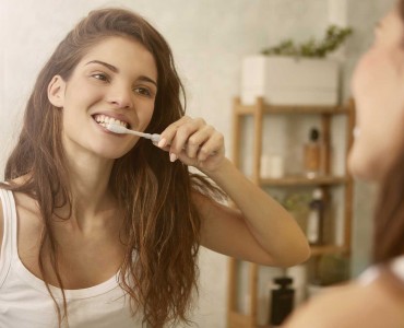 Does Overbrushing Cause Teeth to Yellow?