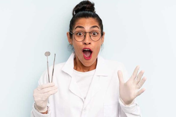 Diş Hekimi Korkusu Nasıl Yenilir? 