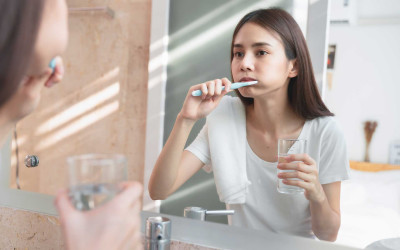 Daha İyi Diş Sağlığı ve Işıltılı Bir Gülüş için Temel İpuçları