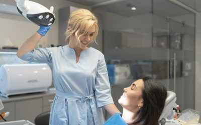 Gece Açık Diş Kliniklerinin Avantajları ve Dezavantajları