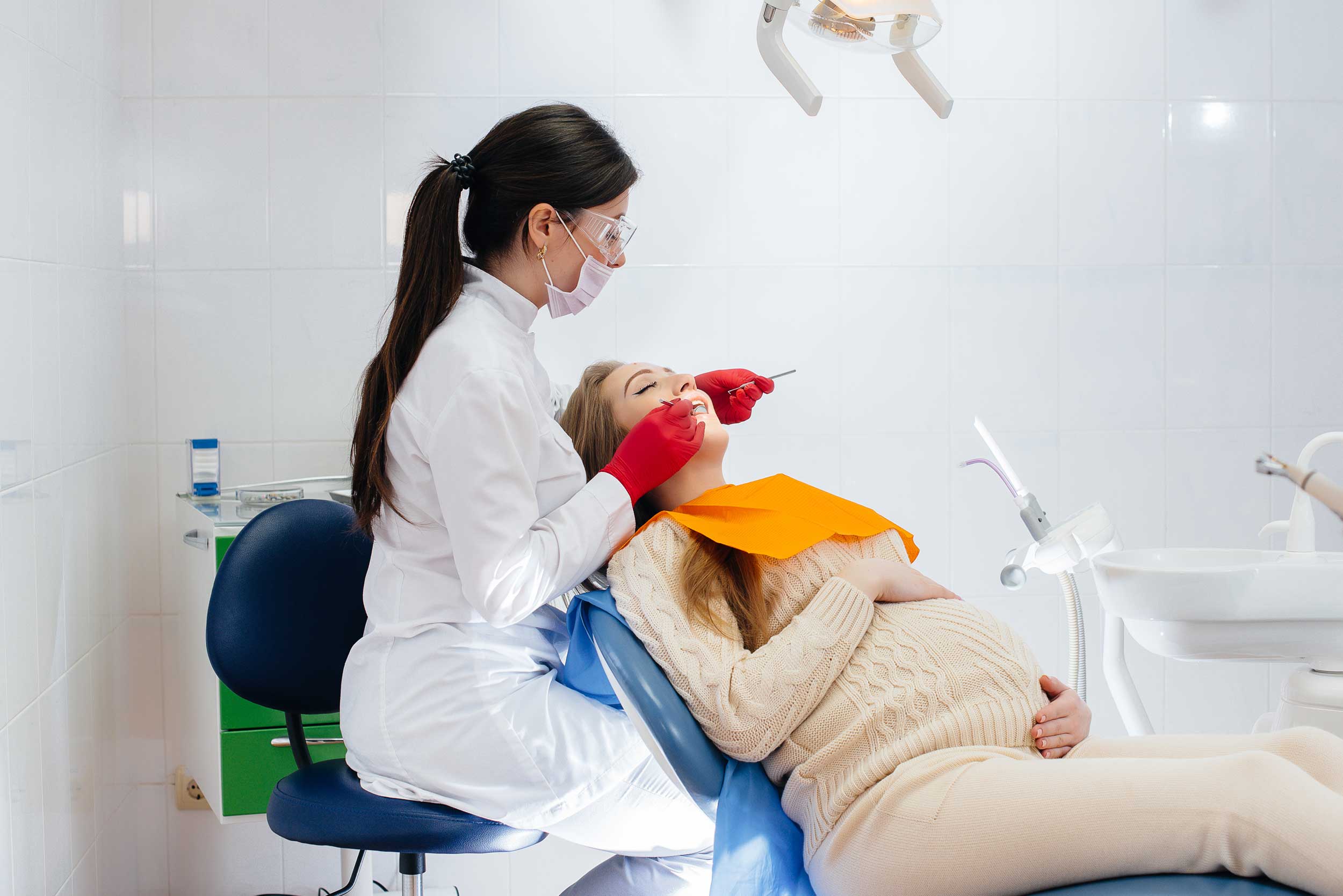 Hamilelikte Hangi Dönemlerde Hangi Acil Diş Tedavileri Yapılabilir?
