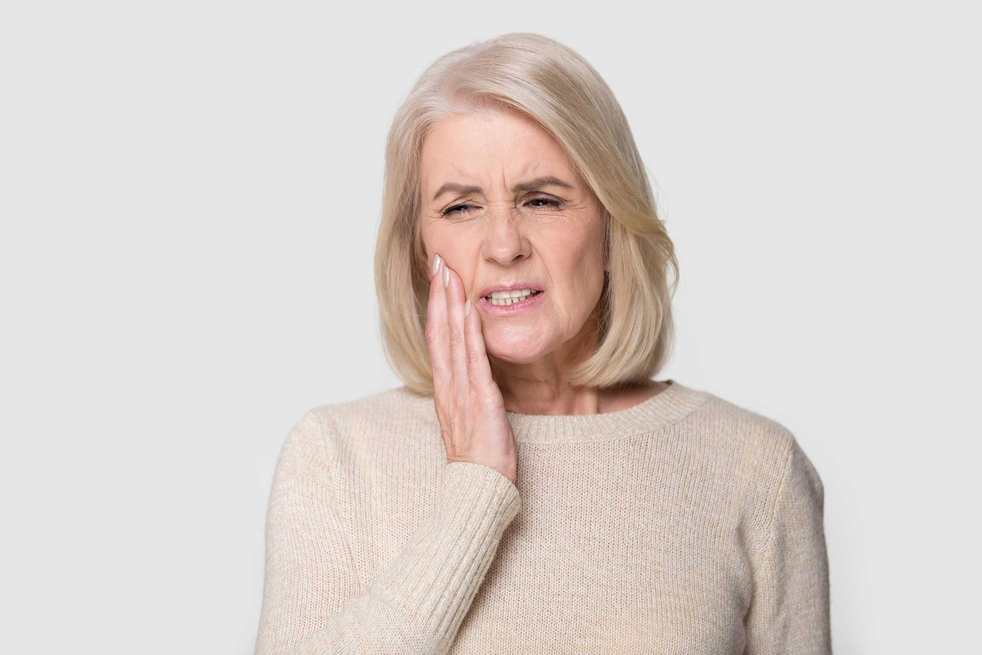 Dental Health Problems You Can Face as You Age